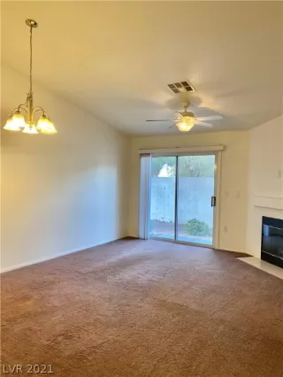 Photo #6: 2341887 Listing 