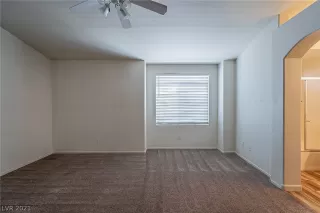 Photo #2: 2341911 Listing 