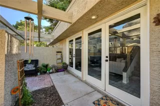 Photo #3: 2342036 Listing