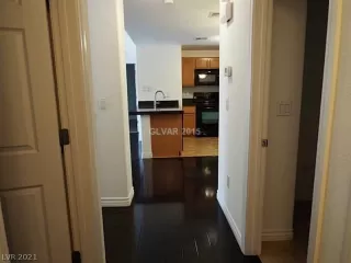 Photo #3: 2342075 Listing 