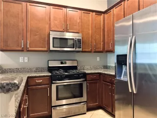 Photo #3: 2342107 Listing 