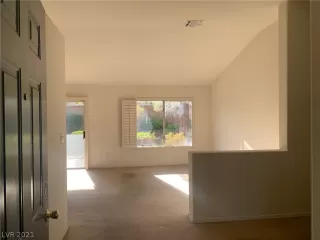 Photo #1: 2342121 Listing