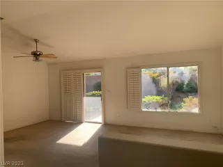 Photo #2: 2342121 Listing