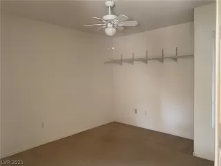 Photo #3: 2342121 Listing