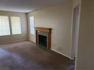 Photo #6: 2342184 Listing 