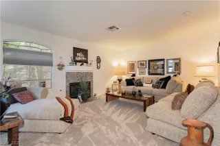 Photo #2: 2342190 Listing