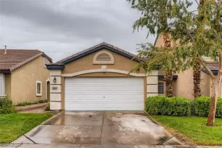 Photo #1: 2342232 Listing