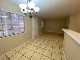 Photo #1: 2342248 Listing
