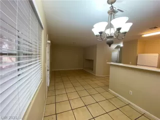 Photo #2: 2342248 Listing