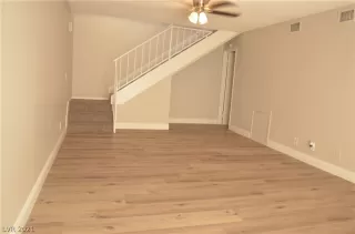 Photo #2: 2342259 Listing