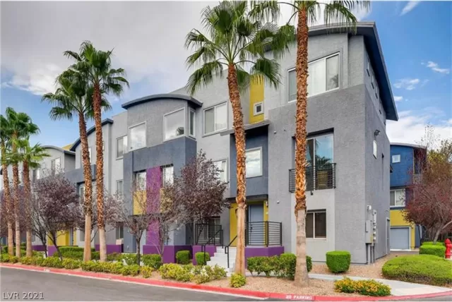 MLS: 2342302 Condo For Sale