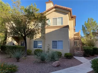 Photo #1: 2342306 Listing