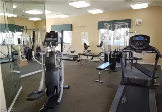 Photo #3: 2342329 Listing 