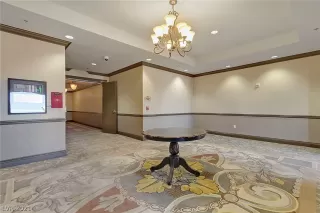 Photo #1: 2342386 Listing 