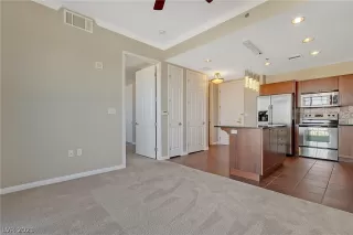 Photo #6: 2342386 Listing 