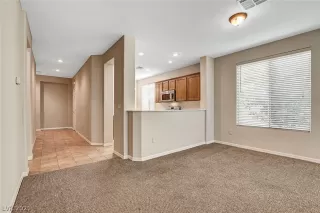 Photo #4: 2342452 Listing 