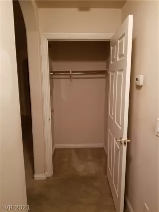 Photo #5: 2342455 Listing