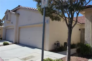 Photo #2: 2342501 Listing