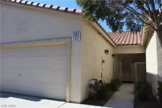 Photo #5: 2342501 Listing