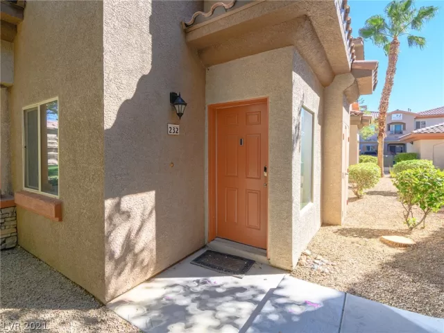 MLS: 2342582 Condo For Sale