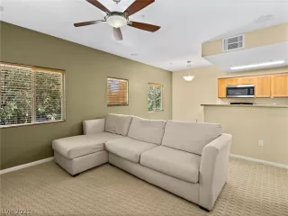 Photo #1: 2342582 Listing 