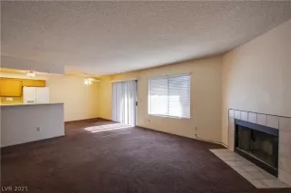 Photo #6: 2342593 Listing