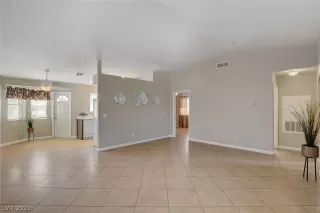 Photo #1: 2342620 Listing 