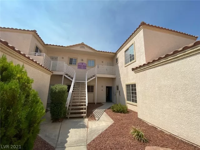 MLS: 2342622 Condo For Sale