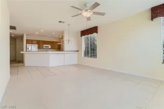 Photo #2: 2342642 Listing 