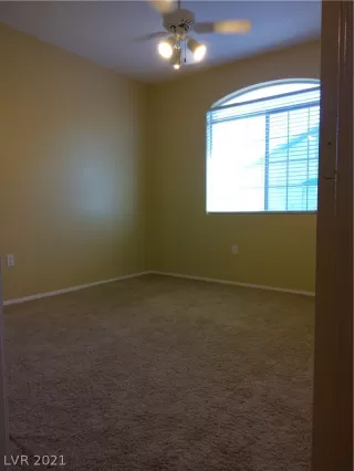 Photo #3: 2342644 Listing 