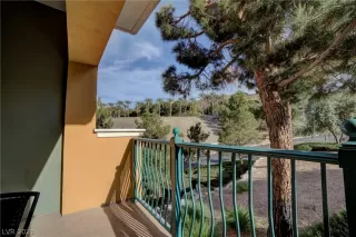 Photo #1: 2342659 Listing