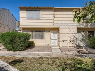 Photo #1: 2342689 Listing