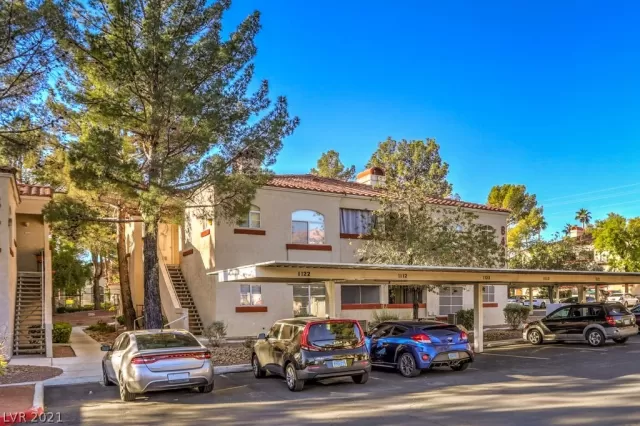 MLS: 2342828 Condo For Sale