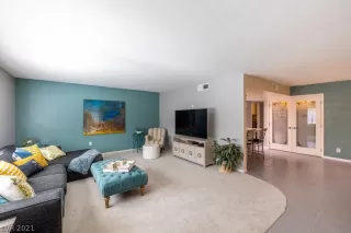 Photo #1: 2342840 Listing