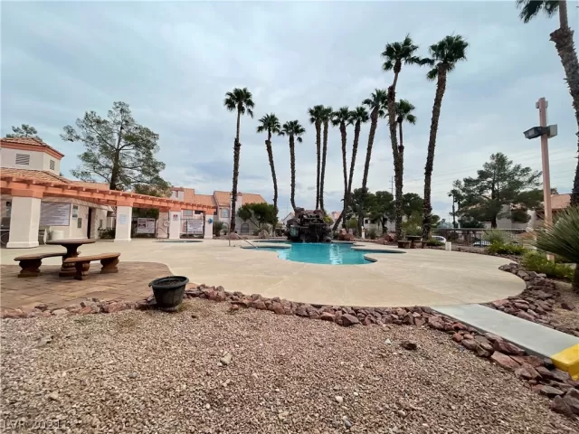 MLS: 2342864 Condo For Sale