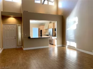 Photo #2: 2342877 Listing 