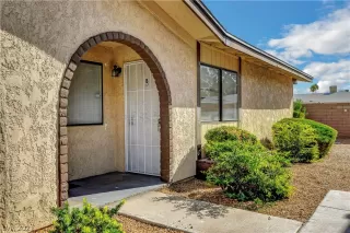 Photo #1: 2342883 Listing