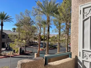 Photo #2: 2342895 Listing