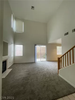 Photo #1: 2342934 Listing 