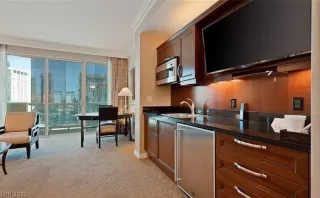 Photo #1: 2342940 Listing