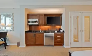 Photo #3: 2342940 Listing