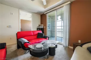 Photo #2: 2342958 Listing