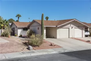 Photo #2: 2342962 Listing 