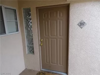 Photo #1: 2342985 Listing 