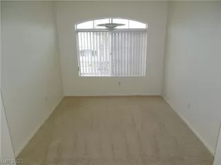 Photo #3: 2342985 Listing 