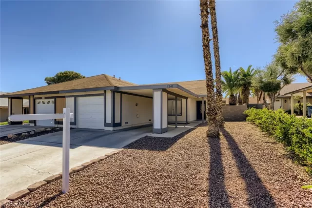 MLS: 2343041 Condo For Sale