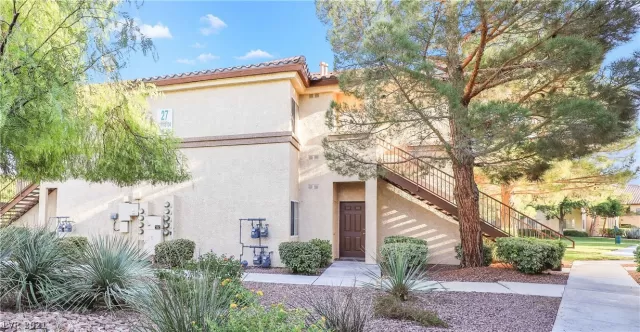 MLS: 2343042 Condo For Sale