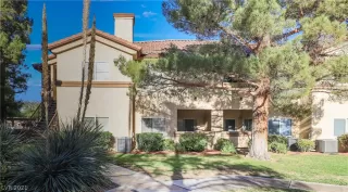 Photo #1: 2343042 Listing