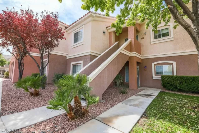 MLS: 2343062 Condo For Sale