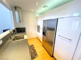 Photo #6: 2343078 Listing 